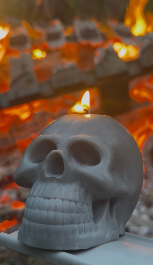 Large Skull Candle